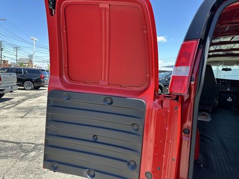 New 2026 GMC Savana 2500 Extended w/ Driver Convenience Package RWD image 29