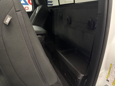 New 2026 RAM 3500 Tradesman AWD/4WD image 31