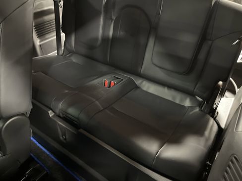 Used 2023 Mitsubishi Outlander SE image 12