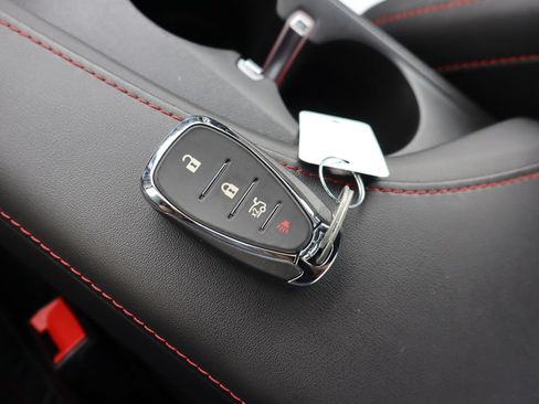 Used 2022 Chevrolet Camaro ZL1 RWD image 34