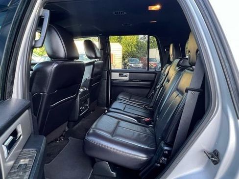 Used 2017 Ford Expedition Limited AWD/4WD image 19