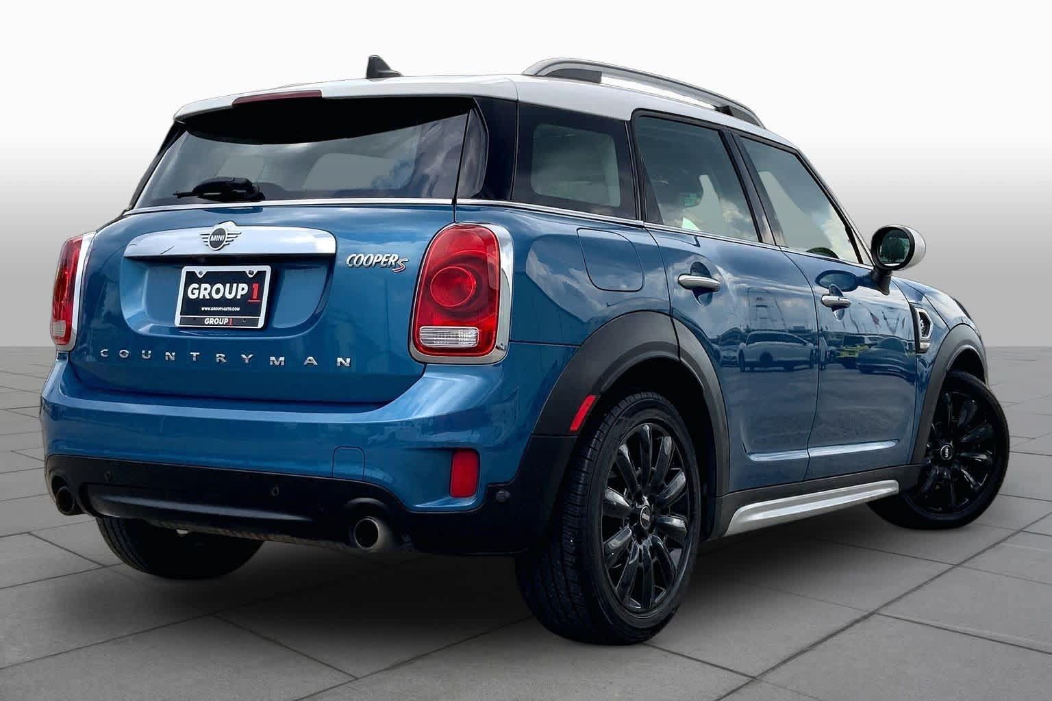 Used 2019 MINI Cooper Countryman S w/ Premium Package FWD image 12