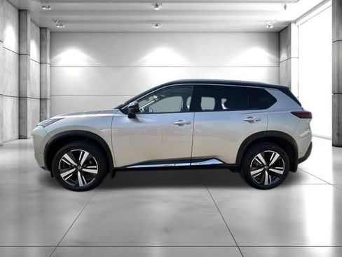 Used 2021 Nissan Rogue Platinum AWD/4WD image 5