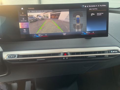 Used 2023 BMW iX xDrive50 image 20