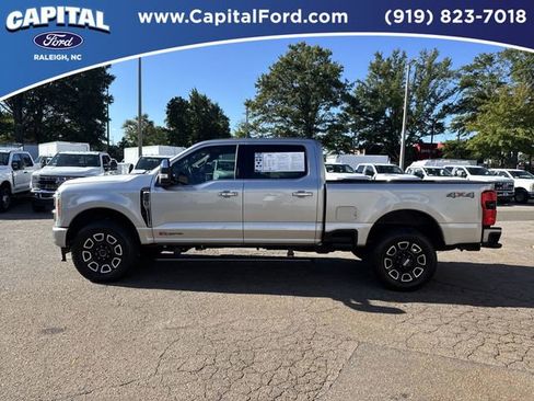 Used 2023 Ford F250 Platinum image 5