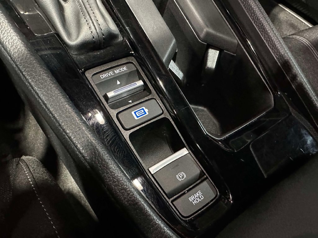 Used 2023 Honda Accord Sport image 18