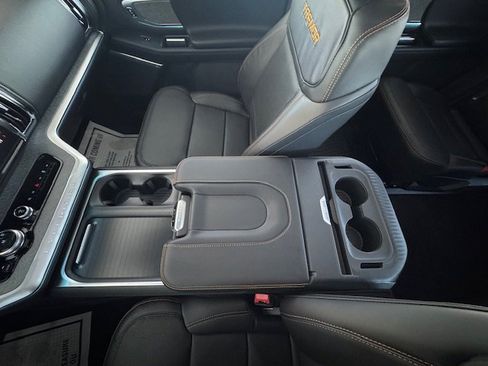 New 2025 Ford Expedition Tremor image 13