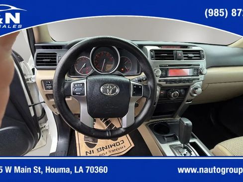 Used 2011 Toyota 4Runner SR5 RWD image 14