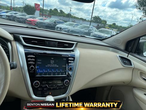 Used 2018 Nissan Murano Platinum w/ Cargo Package FWD image 15