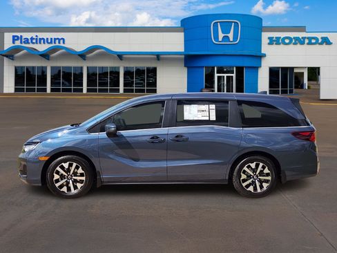 New 2026 Honda Odyssey EX-L image 3
