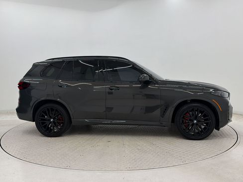 Used 2026 BMW X5 xDrive40i w/ M Sport Package AWD/4WD image 8