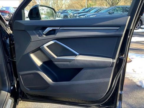 Used 2025 Audi Q3 2.0T Premium w/ Convenience Package image 22