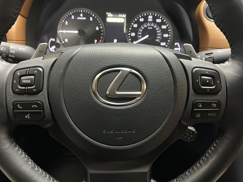 Used 2025 Lexus IS 350 F Sport image 19