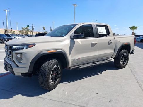 Used 2026 GMC Canyon AT4 w/ AT4 Premium Package AWD/4WD image 3