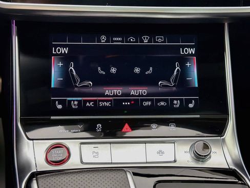 Certified 2022 Audi RS 6 w/ Executive Package AWD/4WD image 16