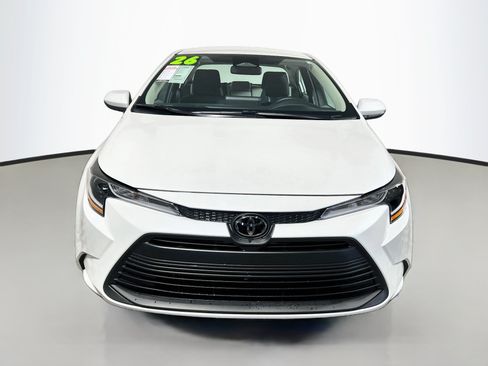 Used 2026 Toyota Corolla LE FWD image 11