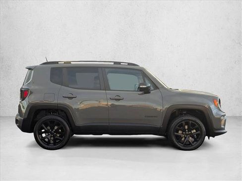 Used 2022 Jeep Renegade Altitude w/ Sun/Sound Group image 4