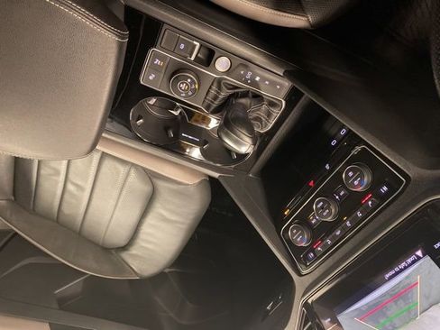 Used 2021 Volkswagen Atlas Cross Sport SEL Premium image 13