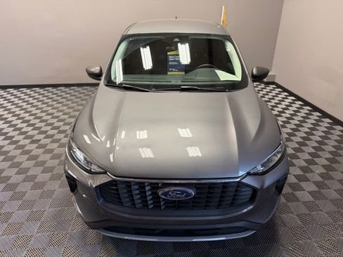 Used 2024 Ford Escape Active w/ Cold Weather Package FWD image 5