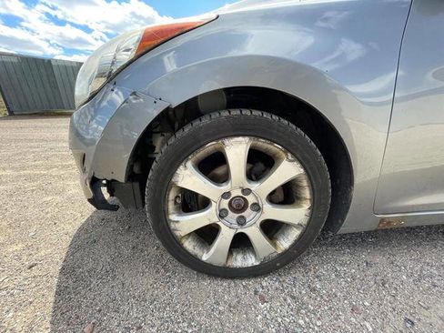 Used 2011 Hyundai Elantra Limited FWD image 9