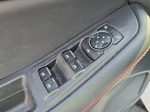 Used 2023 Ford Edge ST-Line AWD/4WD image 9