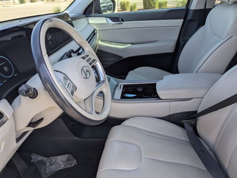 Used 2023 Hyundai Palisade Calligraphy FWD image 25