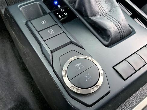 Used 2024 Toyota Tacoma SR5 RWD image 33