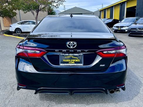 Used 2024 Toyota Camry SE FWD image 7