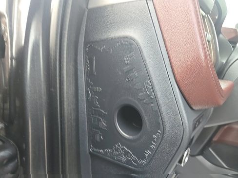 Used 2023 Ford Expedition Max Limited image 16