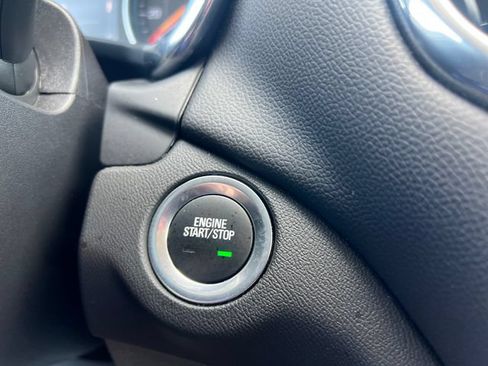 Certified 2023 Chevrolet Equinox LT FWD image 23