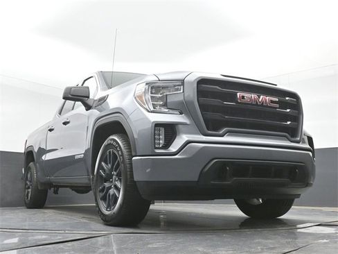 Used 2020 GMC Sierra 1500 Elevation w/ Elevation Value Package image 40