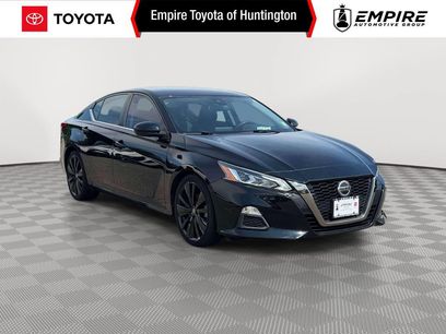 Used 2022 Nissan Altima 2.5 SR