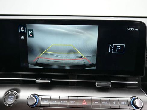 Used 2025 Hyundai Kona SEL image 15