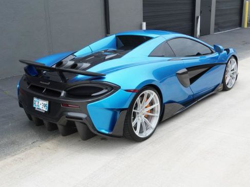 Used 2020 McLaren 600LT Spider RWD image 21