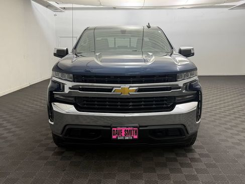 Used 2019 Chevrolet Silverado 1500 LT w/ Convenience Package AWD/4WD image 6