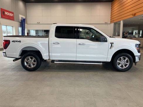 Used 2024 Ford F150 XLT w/ Tow/Haul Package image 4