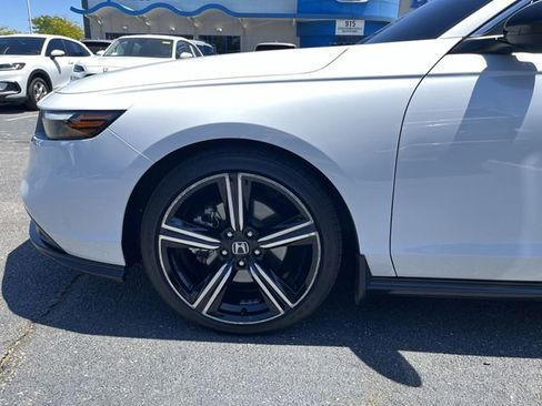 Used 2024 Honda Accord Sport image 21