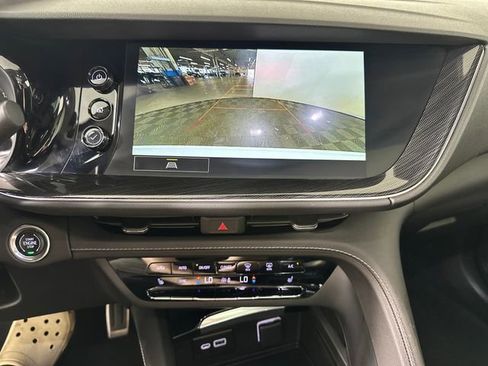 Used 2022 Buick Envision Preferred FWD image 22