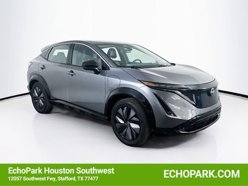 Used 2023 Nissan Ariya FWD image 1