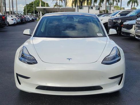 Used 2022 Tesla Model 3 Long Range image 8