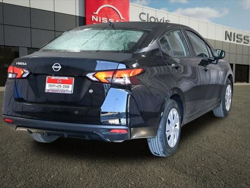 New 2025 Nissan Versa S image 3