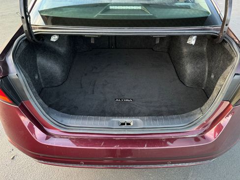 Used 2023 Nissan Altima 2.5 SV image 23
