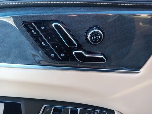 Certified 2025 Cadillac Escalade IQ Sport 2 w/ LPO, ONYX Package image 11