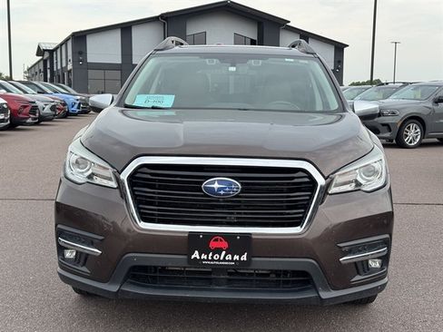 Used 2020 Subaru Ascent Touring w/ Popular Package #2 AWD/4WD image 2