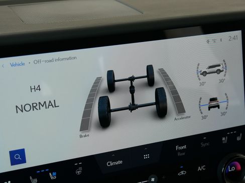 Used 2025 Lexus GX 550 w/ Accessory Package (Z1) AWD/4WD image 35