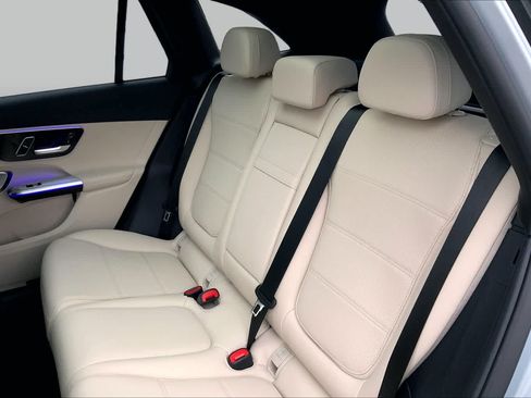 Certified 2026 Mercedes-Benz GLC 300 4MATIC image 13