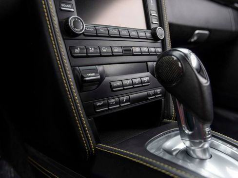 Used 2011 Porsche 911 Turbo S AWD/4WD image 62