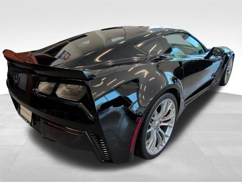 Used 2016 Chevrolet Corvette Z06 RWD image 5