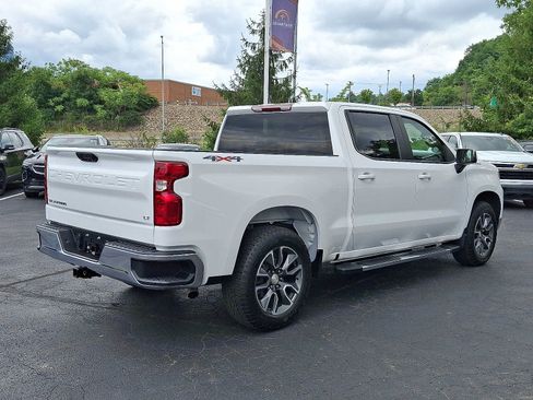 Used 2023 Chevrolet Silverado 1500 LT AWD/4WD image 6