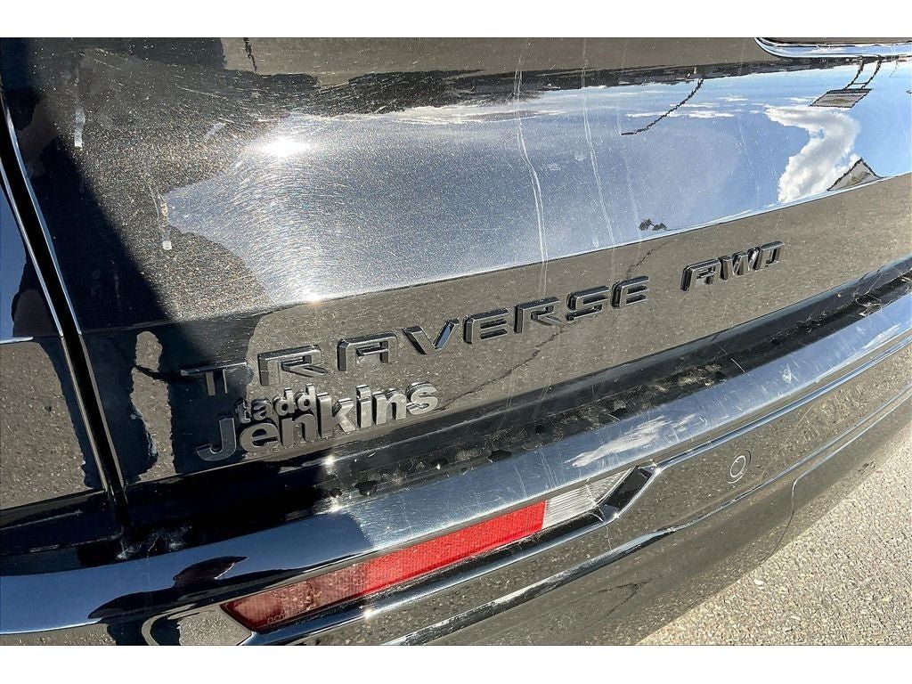 Used 2024 Chevrolet Traverse RS AWD/4WD image 34
